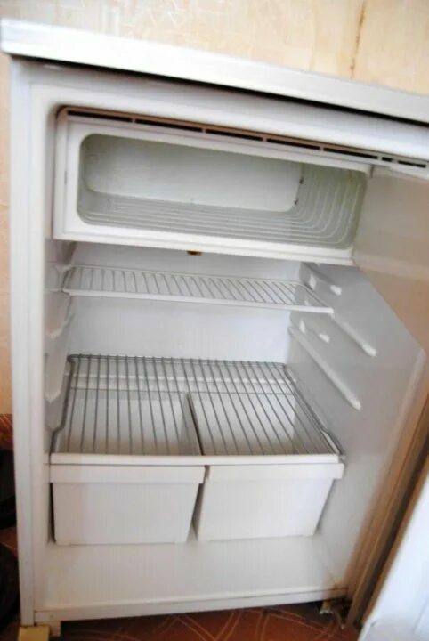 Холодильник смоленск регулировка температуры. Холодильник Смоленск 414. Холодильник 510-0 Смоленск. Холодильник Смоленск 414 состояние. Холодильник Смоленск 8.