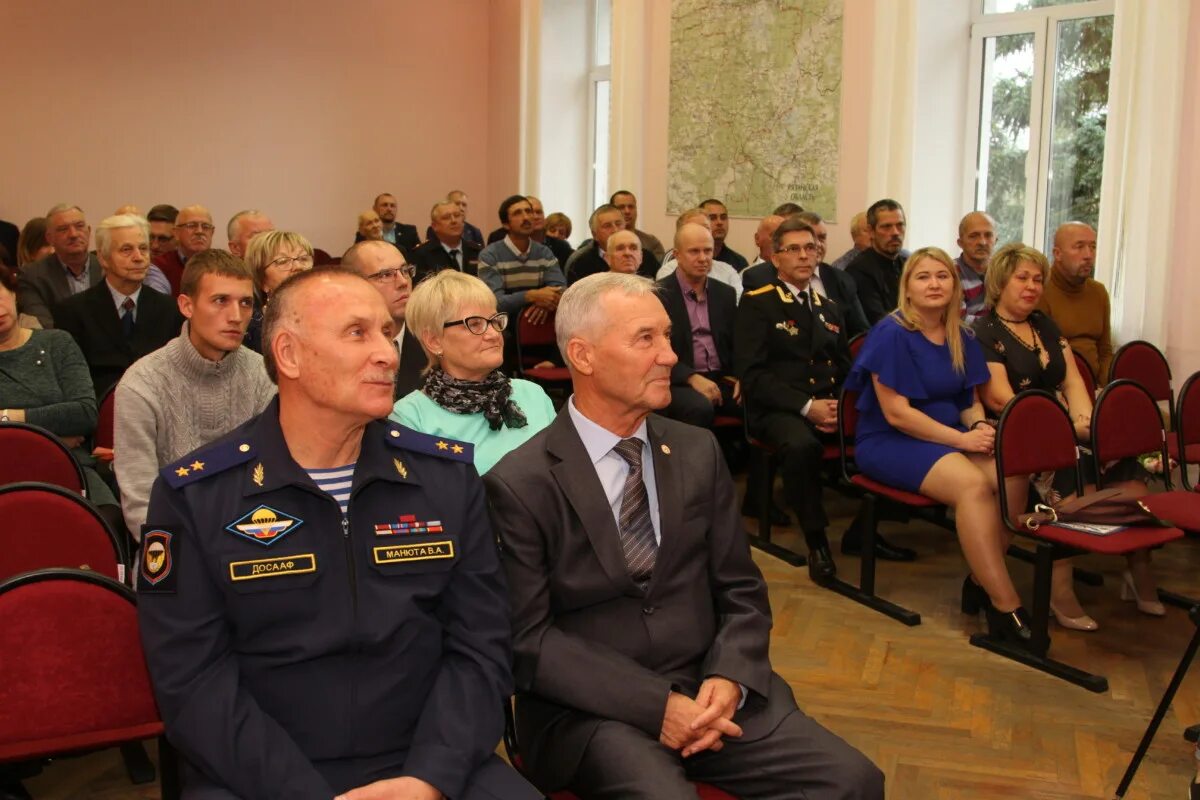 Досааф шатура. Шатура московская 10 досааф. Школа вождения в шатуре. Инструкторы досааф шатура. Манюта владимир александрович досааф.