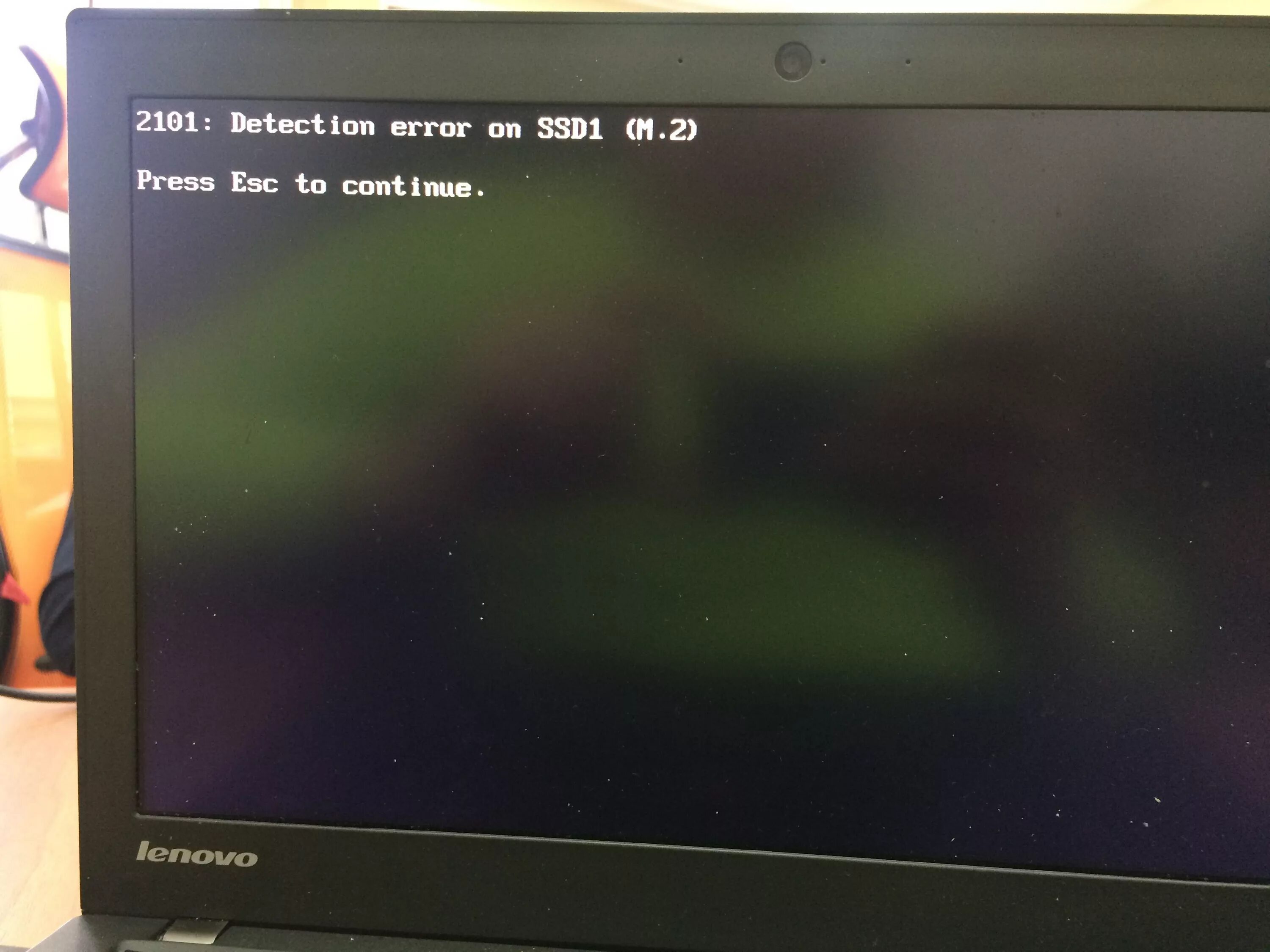 Include errors detected. Ошибка SSD. Ошибка на ноутбуке леново. Не стартует система ошибка с ссд. Lenovo x306 меню скрин обновление по.
