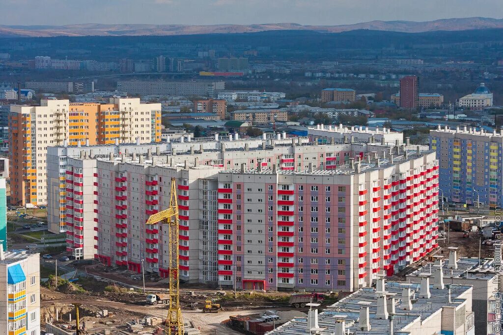 Сайт покровский красноярск. Покровский Красноярск. Покровка Красноярск. Покровский микрорайон. Покровский Красноярск торговый центр.