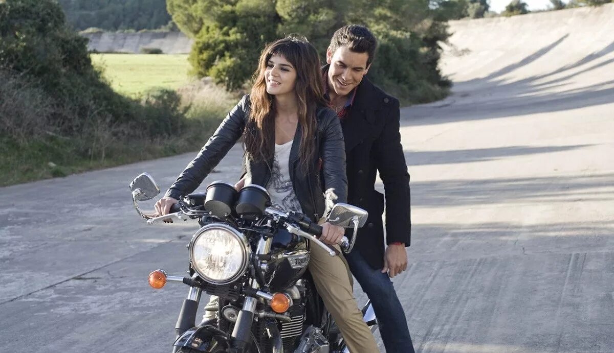 300 м над уровнем моря. Три метра над уровнем неба 2. Три метра над уровнем неба фильм 2010. Фильм три метра над уровнем неба 2. Три метра над уровнем неба 2010.