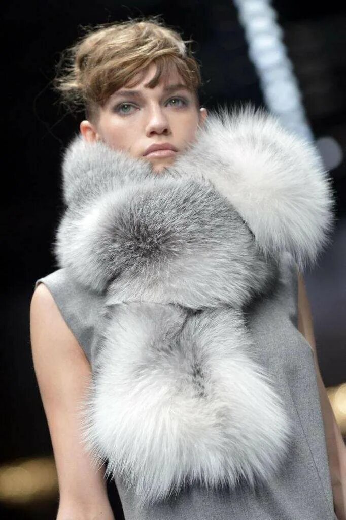 Fur coat haute couture. Мех 2014. Шубы модные 1995 года. Мех 2014. Ermanno scervino шуба.
