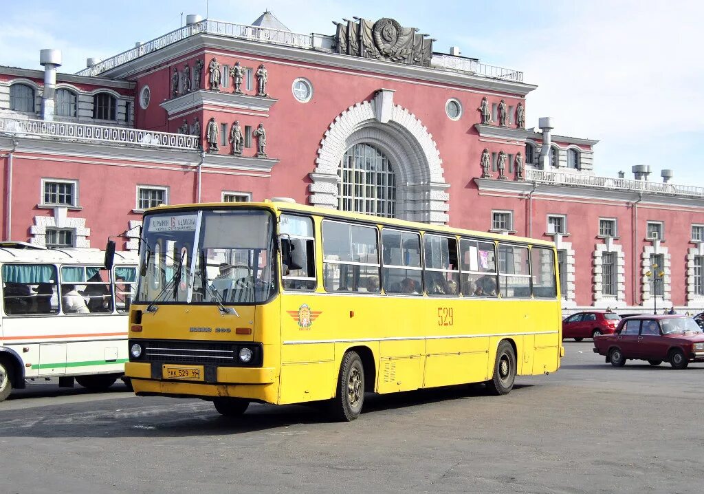 Автобус губкин курск. Hyundai aerotown 2008. Автостанция губкин. Автобус губкин курск. Автобус губкин курск.