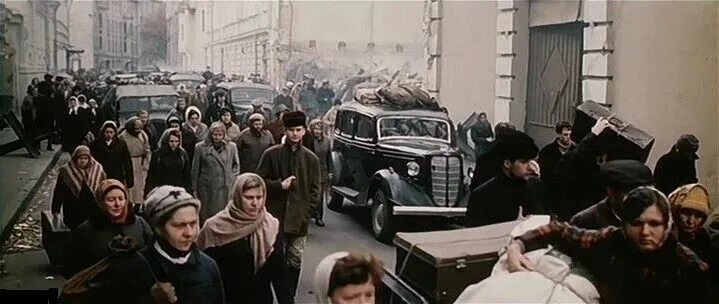 Путч 1993 останкино. Москва 15 16 октября. Москва 16 октября 1941 года. Москва в апреле. Москва 15 16 октября.