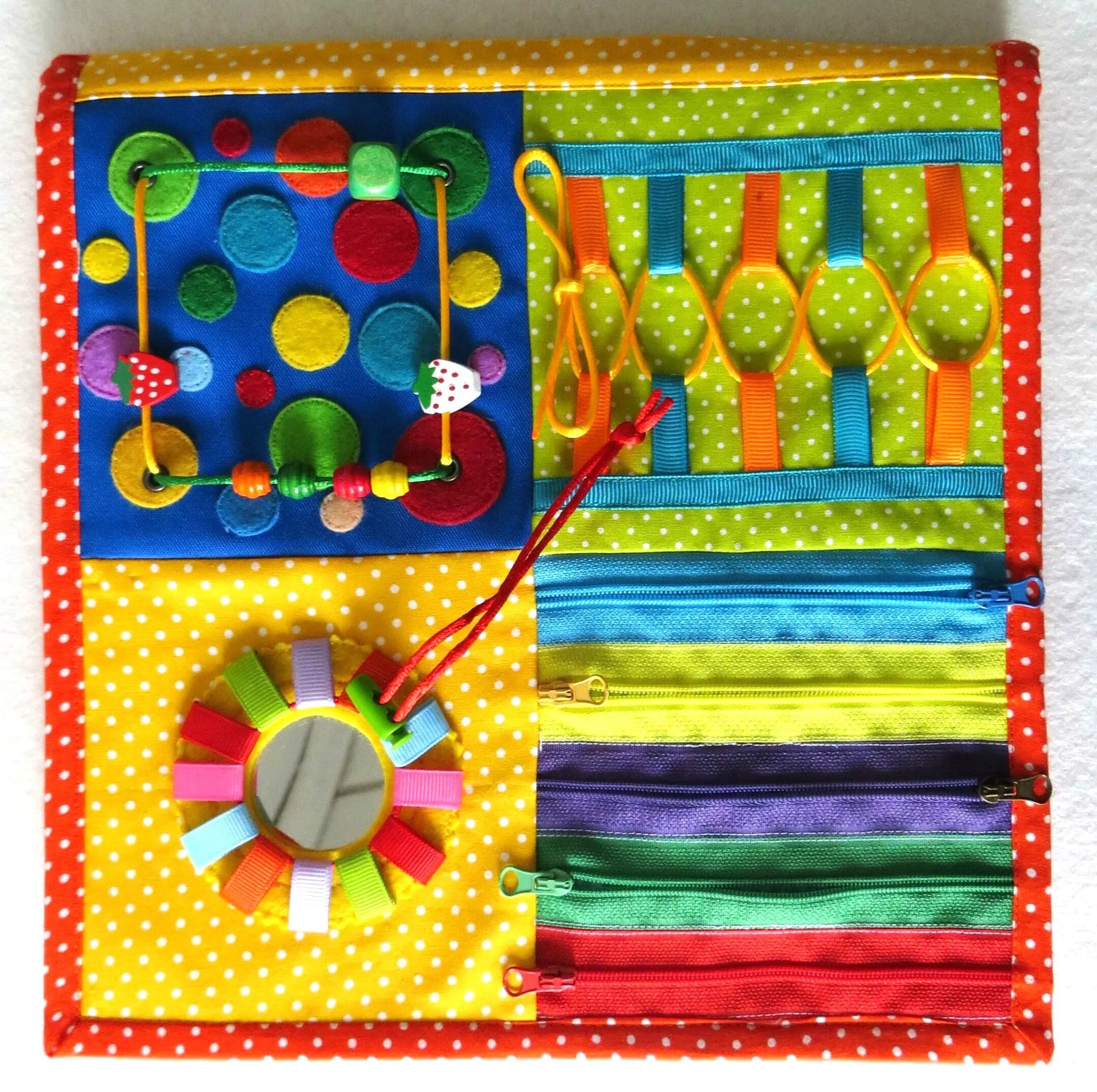 Пособия для развития мелкой моторики своими руками для детей. Развивающие пособия для детей 5 лет. Детские развивающие пособие. Из фетра для детей развивашки. Обучающие игры для детей 3 лет.