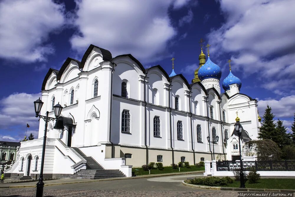 благовещенский собор казанского кремля. благовещенском соборе казани. софийский собор казань. благовещенский собор казанского кремля. храм благовещенского собора казань.