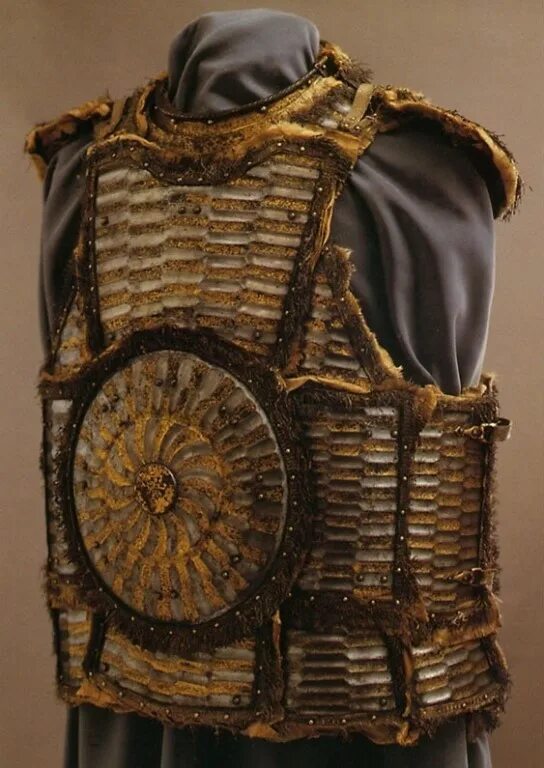 Зерцало алексея михайловича. Зерцальный доспех. Персидский зерцальный доспех 17 века. Зерцальный доспех. Зерцальный доспех руси.