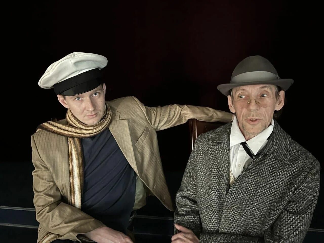 12 стульев 2023. 12 стульев спектакль. 12 стульев шляпа. 12 стульев 2023. 12 стульев 2023.