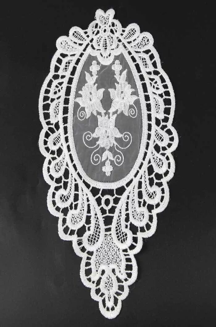 мелкое кружево. кружевные цветы. мелкое кружево. лента ткани с кружевом. маленькое кружево.