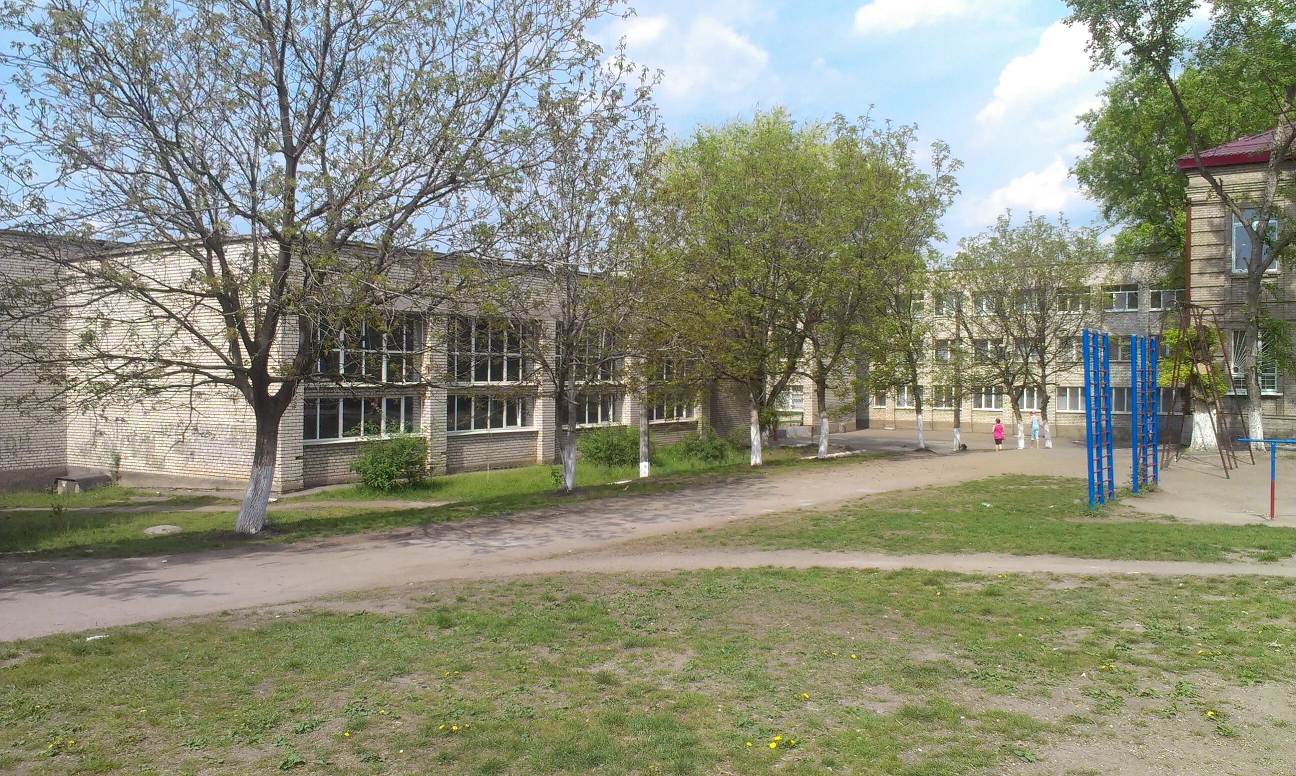 Школы донецка адреса