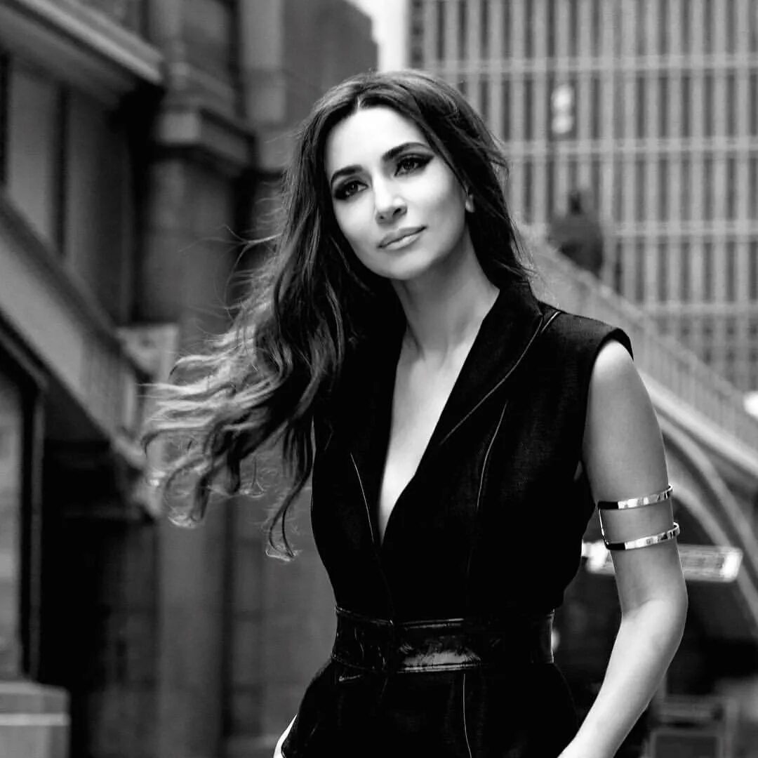 Зара курдянка. Зара 2016 - #миллиметры. Зарифа мгоян зара. Заро. Заро.