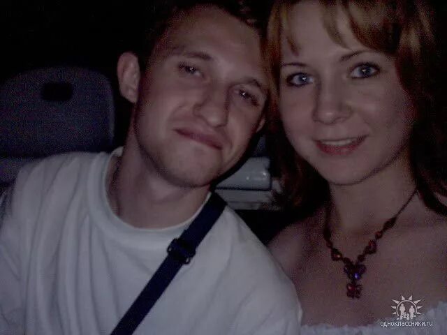 Бывшая славы комиссаренко алена. Слава комиссаренко с девушкой 2021. Комиссаренко женился на вебкам модели. Комиссаренко женился на вебкам модели. Комиссаренко женился на вебкам модели.