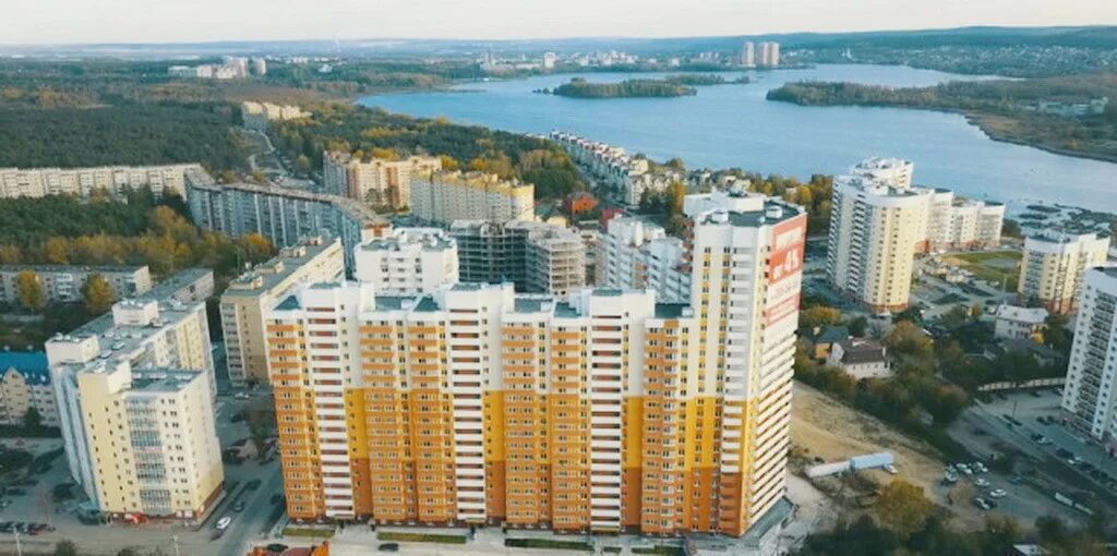 Рощинская 44 екб. Рощинская 46/2 екатеринбург. Рощинская 41 екатеринбург. Рощинская 44 екатеринбург. Г екатеринбург ул рощинская д 46/2 фото.