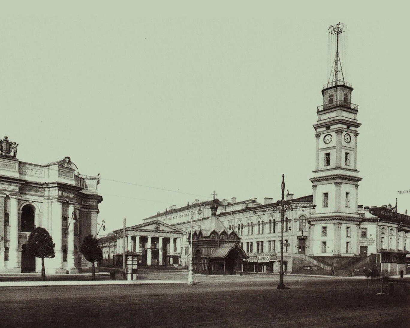 Думская башня Санкт-Петербург. Городская Дума на Невском проспекте СПБ. Башня городской Думы СПБ. Пожарная каланча на Невском проспекте.