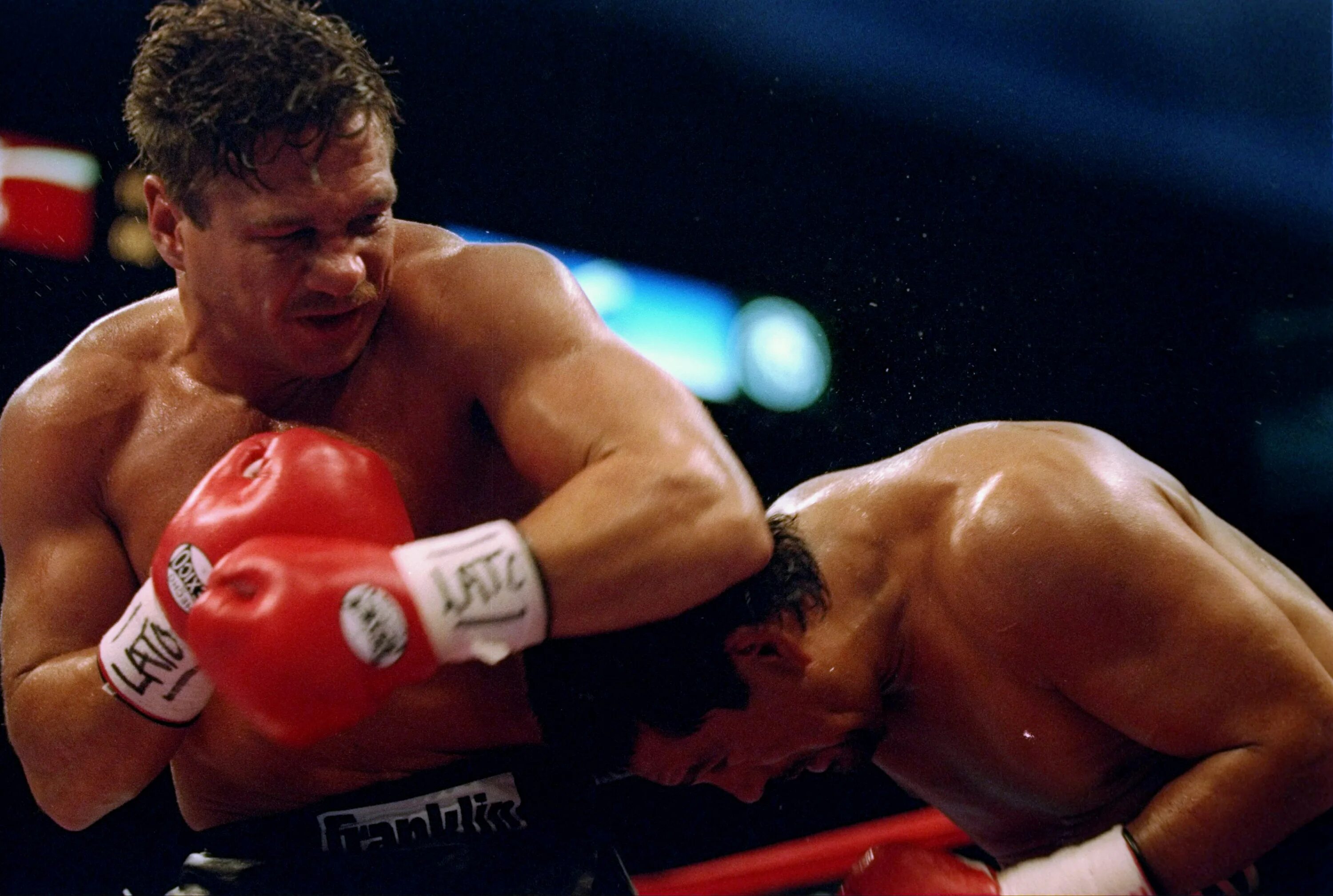 винченцо эдвард пациенца. винни боксер. винченцо пациенца. тренер винни пациенца. боксёр винни пациенца тренер.