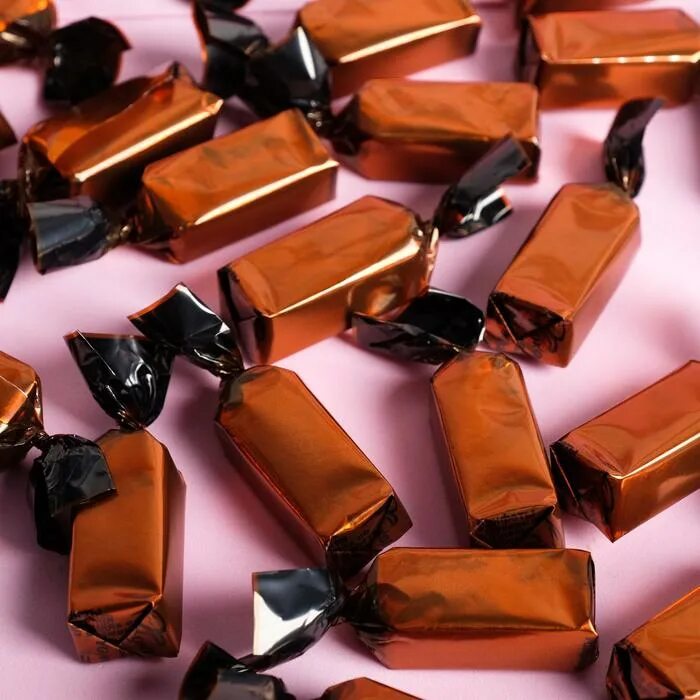 Конфеты со вкусом амаретто. Конфеты свит лайф империо. Конфеты свит лайф империо. Амаретто конфеты imperio. Бейлиз.