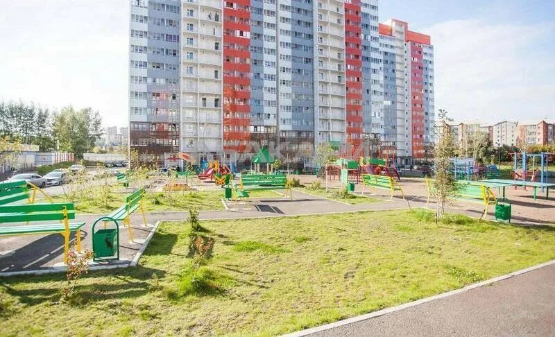 Словцова 7 красноярск. Улица петра словцова красноярск. Коттеджный поселок за ветлужанкой красноярск. Словцова 2 красноярск. Красноярск микрорайон ветлужанка улица петра словцова 5 сибмебель.