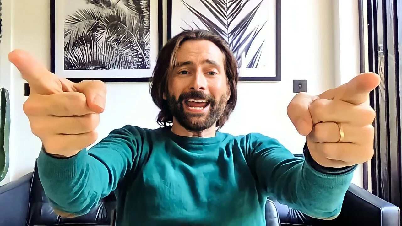 Staged tv series 2020. Staged series. Дэвид теннант постановка. Дэвид теннант 2020. Дэвид теннант постановка.