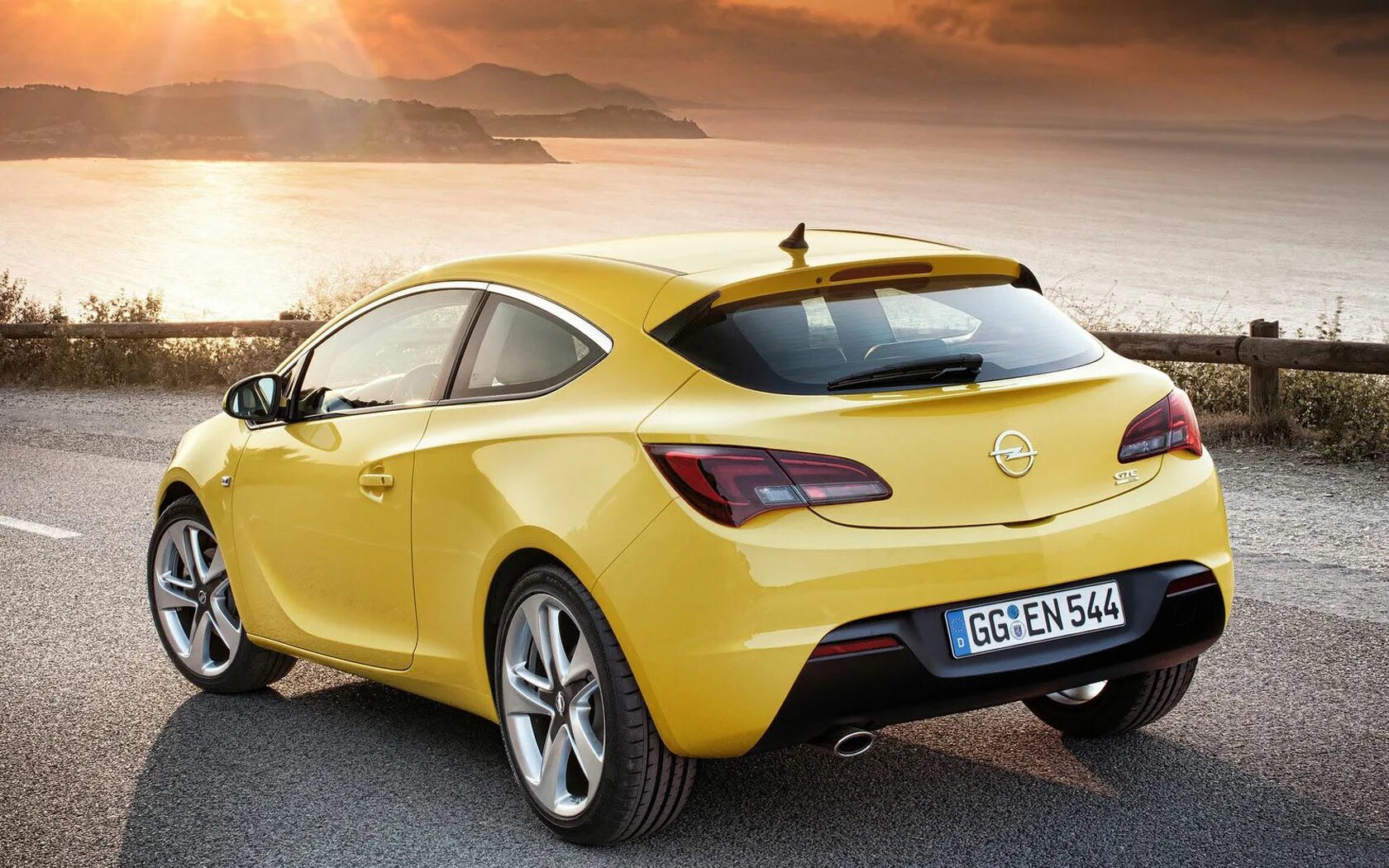 Opel astra j opc. Opel astra 2014. Opel astra gtc. Opel astra 2007. Opel astra j.