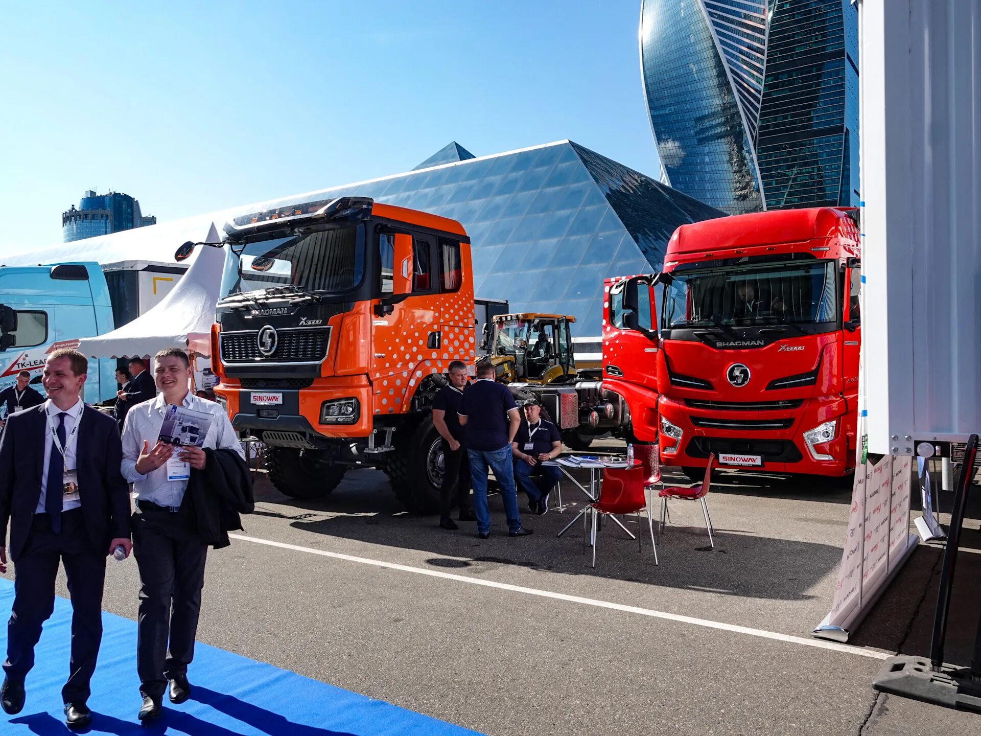 Выставка комтранс 2023. Комтранс групп. Выставка комтранс 2019. Выставка комтранс лого. Румос комтранс.