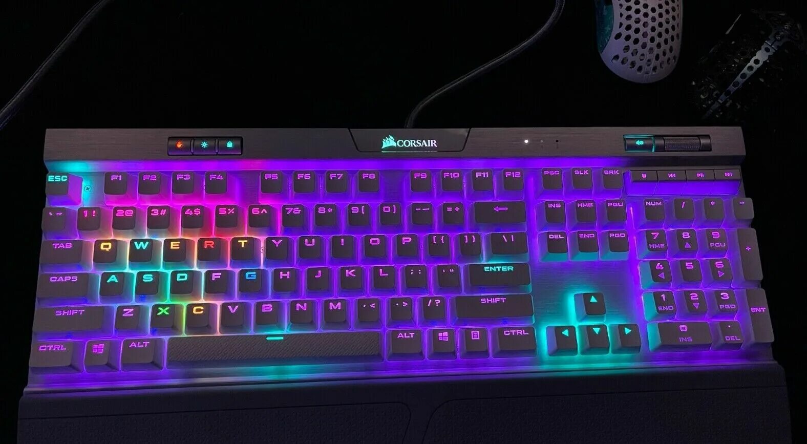 Corsair rgb mk 2. Corsair k70 rgb mk.2. лазурь 70 rgb.
