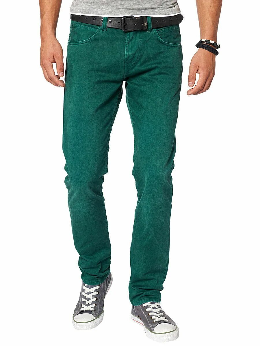 Джинса зеленая купить. Джинсы вельветовые мужские зеленые Tom Tailor. Джон Девин зеленые джинсы. Темно зеленые джинсы мужские. Темно зеленые брюки мужские.