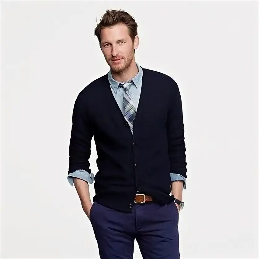 Стиль бизнес кэжуал (business casual). Классический образ мужчины. Кардиган с галстуком мужской. Пиджак свитер рубашка. Красный пиджак мужской.