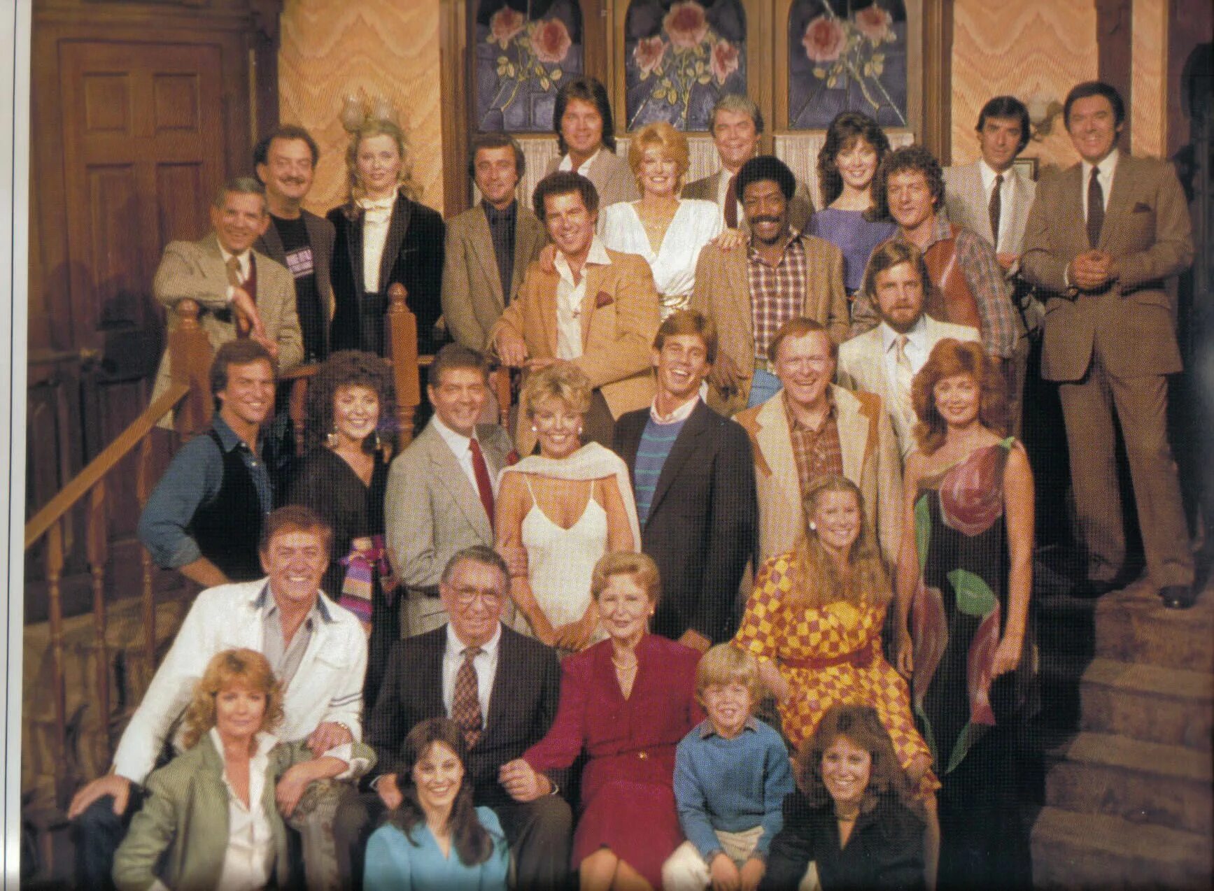 Those were the days of our lives. Санта-Барбара сериал. Каст сериала Санта Барбара. Санта Барбара 1984. Сериал Санта Барбара семья Кэпвелл.