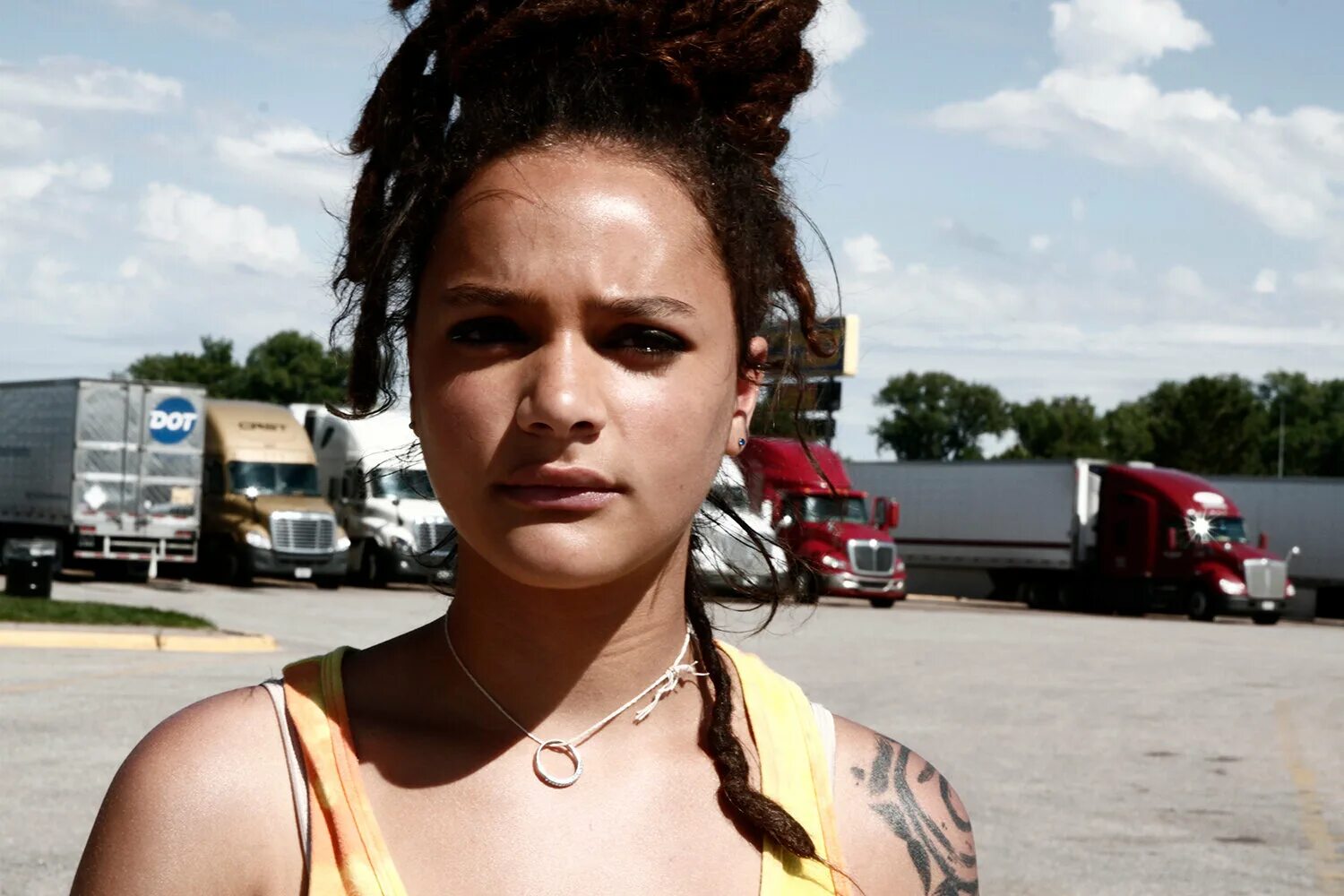 American honey 2016. Милаш актер. Милашки трейлер. Райли кио американская милашка. Американская милашка (2016).