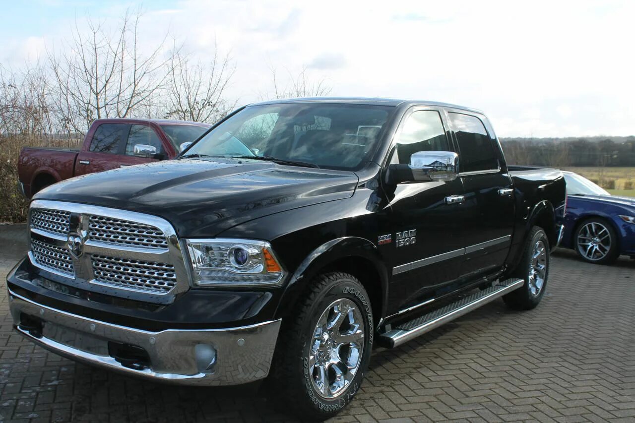 Dodge Ram 1500. Dodge Ram 1500 Crew Cab. Dodge Ram 8500. Dodge Ram 1500 Laramie Crew Cab. Купить додж в россии с пробегом