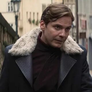 Земо актер