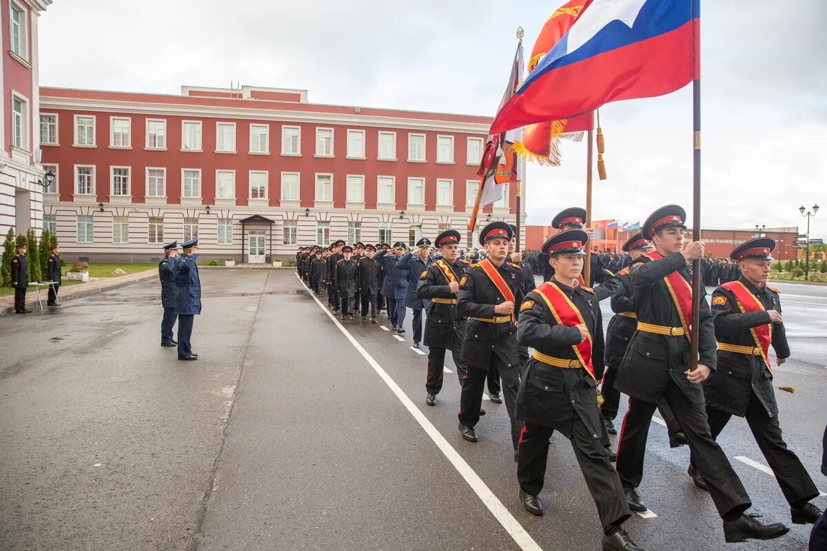 Нввку новосибирское высшее военное командное училище. Выпуск тввику 2022. Дату училище. Дату училище. Суворовское училище звездный.