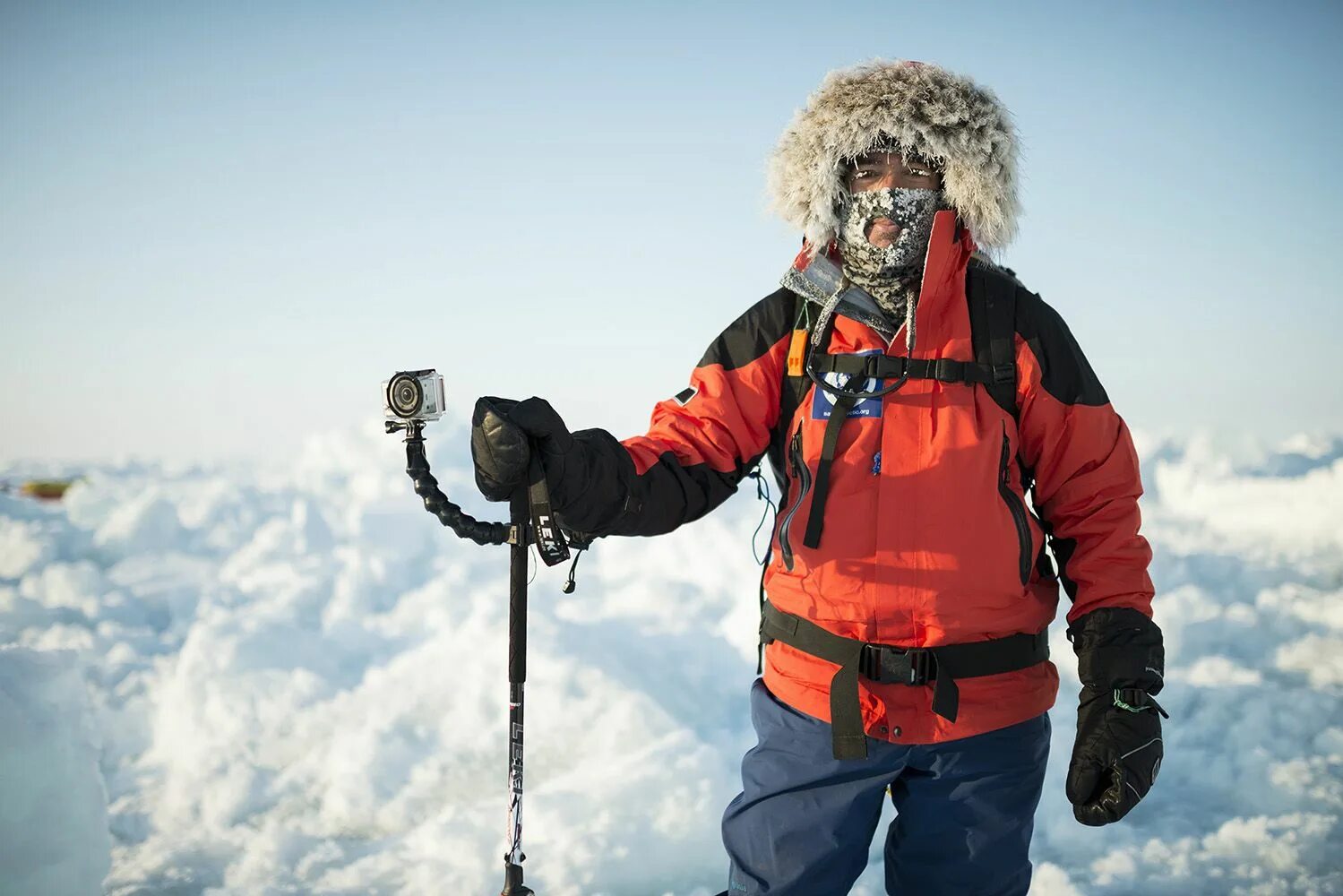 Куртка North Pole Expedition. Одежда полярников в Антарктиде. Северный полюс полярники. Полярники в Арктике. Северный человек телефоны