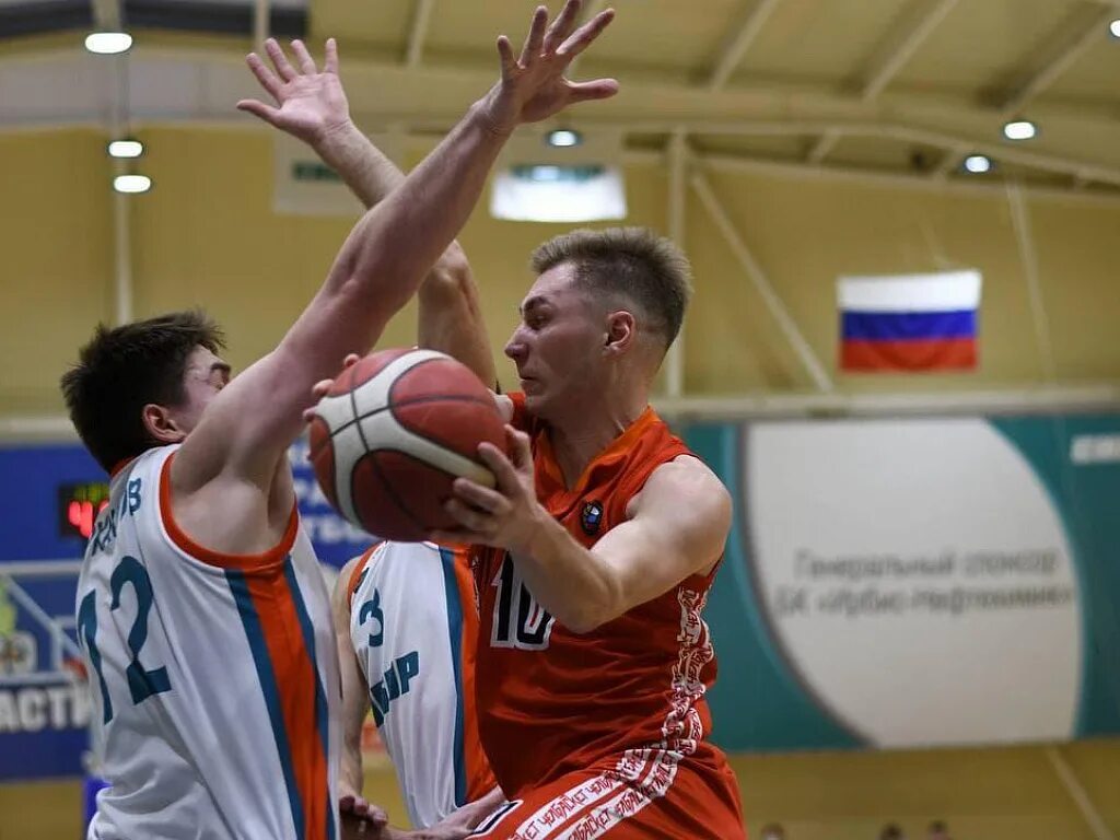 Челбаскет. Челябинский баскетбол. Команда олимп баскетбол челябинск. Баскетбольные команды челябинска. Челябинский баскетбол.