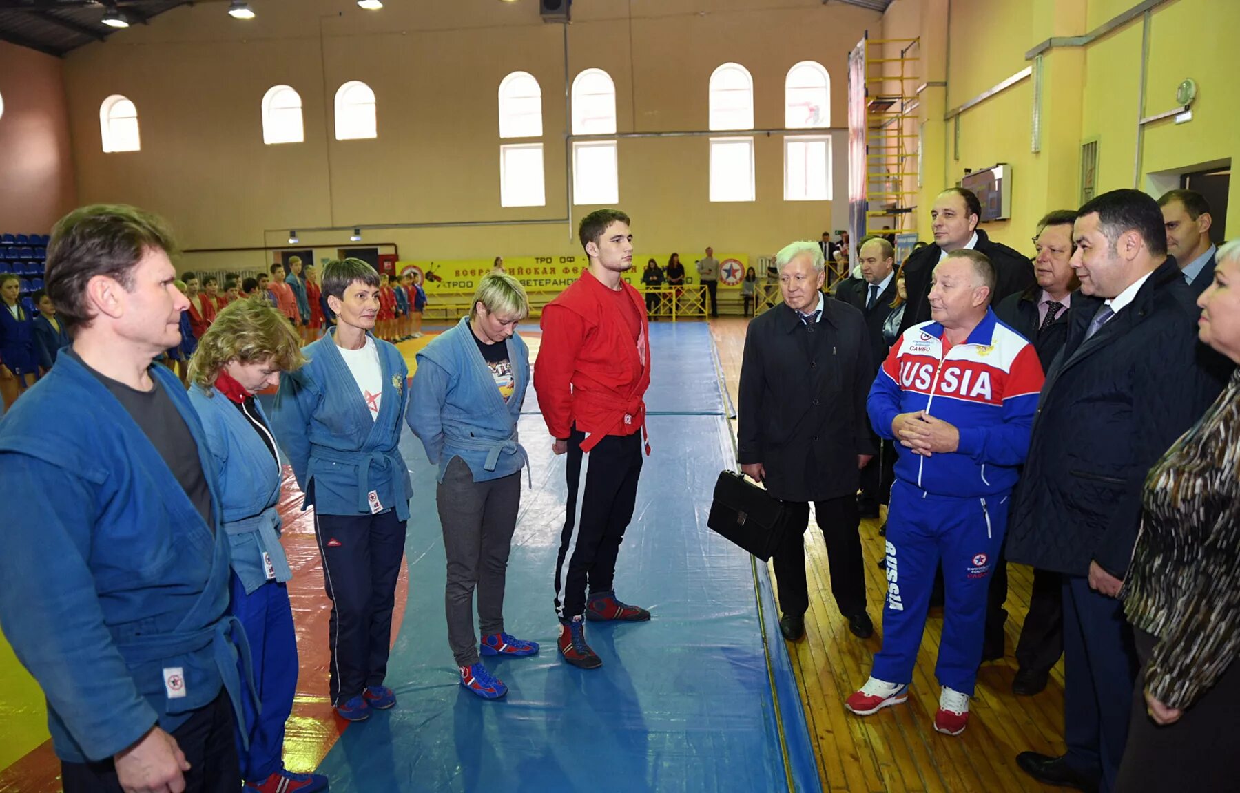 Погода ржев. Школа самбо Ржев. Спортивная школа Ржев. Спортивная школа по видам единоборств Тверская область. Ржев здание спортшколы самбо.