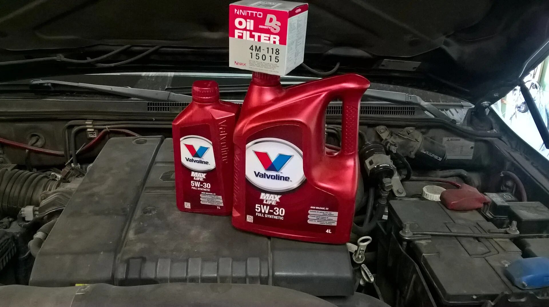 Valvoline maxlife c3. Масло valvoline 10w 40 maxlife. Valvoline maxlife 5w40. Maxlife 5w30 c3. Valvoline maxlife 5w40 5л.