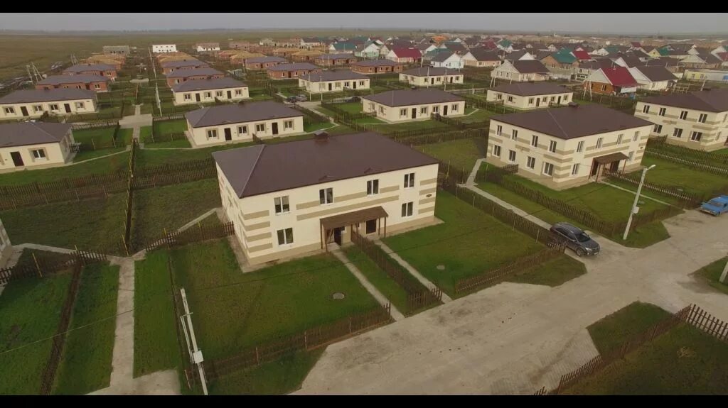 Ладья благополучия ягодное тольятти. Ладья благополучия тольятти. Таунхаус тольятти ягодное. Ладья благополучия тольятти 1ый 7д. Ладья благополучия ягодное тольятти.