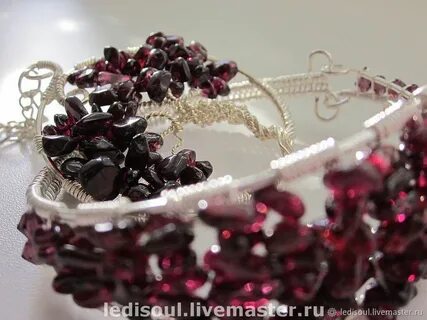 Гранатовый браслет очень