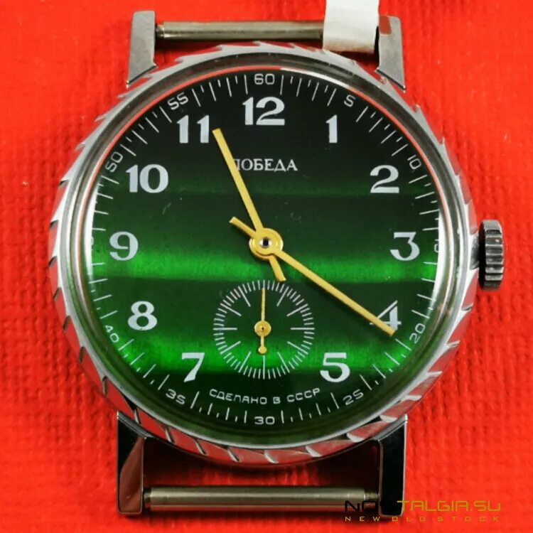 Часы победа СССР зеленые. Часы Pobeda СССР. Часы ракета победа СССР. Часы победа USSR. Советские часы марка