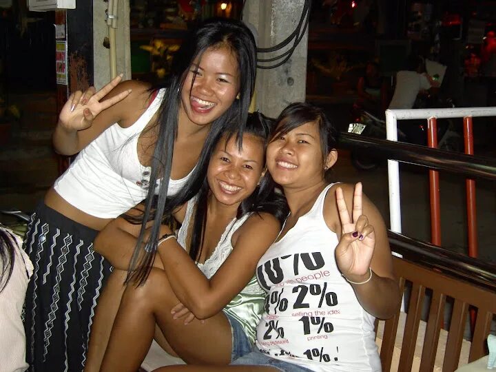 Женщины Тайланда. Женщины Таиланда смешные. Thai Bar girls. Современные женщины Тайланда.