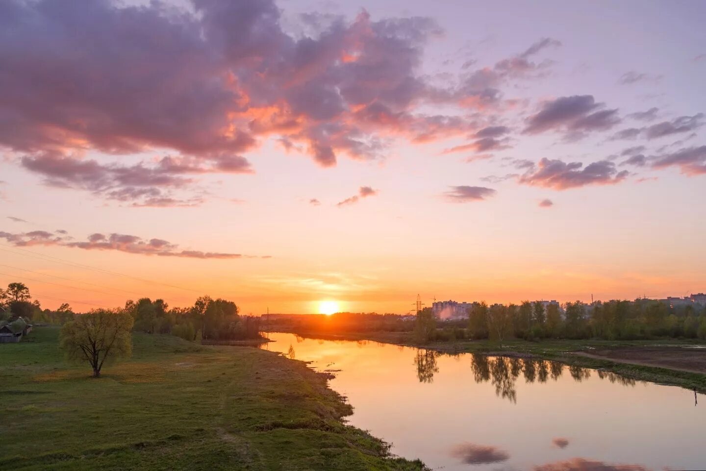 Река Уводь Иваново. Парк Степанова Уводь. Парк Степанова Иваново река. Парк Степаново Иваново.