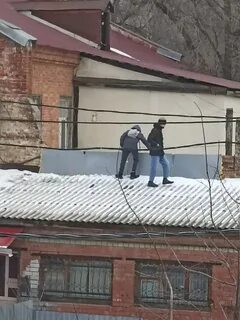 Лажу по крышам как правильно
