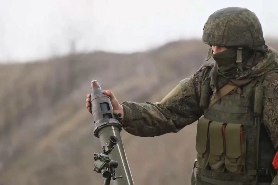 Военные направления сво. Автоматический гранатомёт АГС-17. Российские солдаты на Донбассе. Пулеметный отряд вс РФ. Военная спецоперация бой.