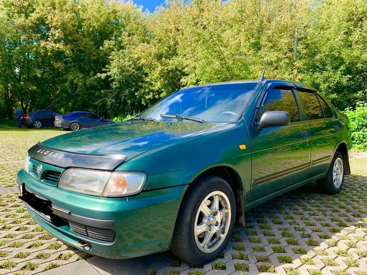 Nissan Almera 1998. Nissan Almera n15 зеленая. Nissan Альмера 1998. Nissan Almera n15 седан.