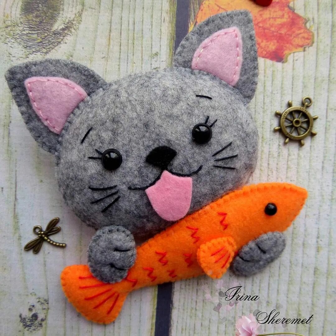 кот из фетра. котик из фетра. кот из фоамирана. кошка из фетра. котик из фетра.