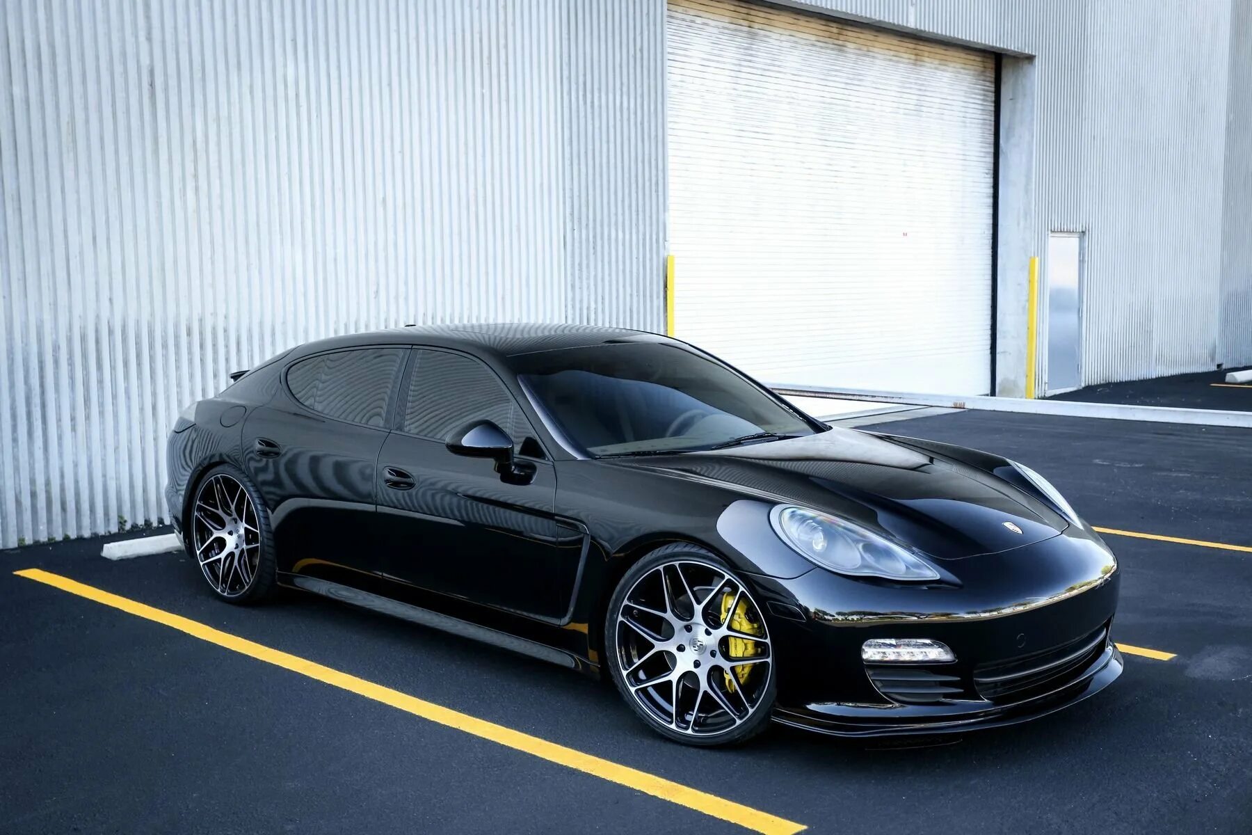 Сколько машина порше. Порше Панамера. Porsche Panamera 970. Porsche Panamera 4s. Порше Панамера 4.