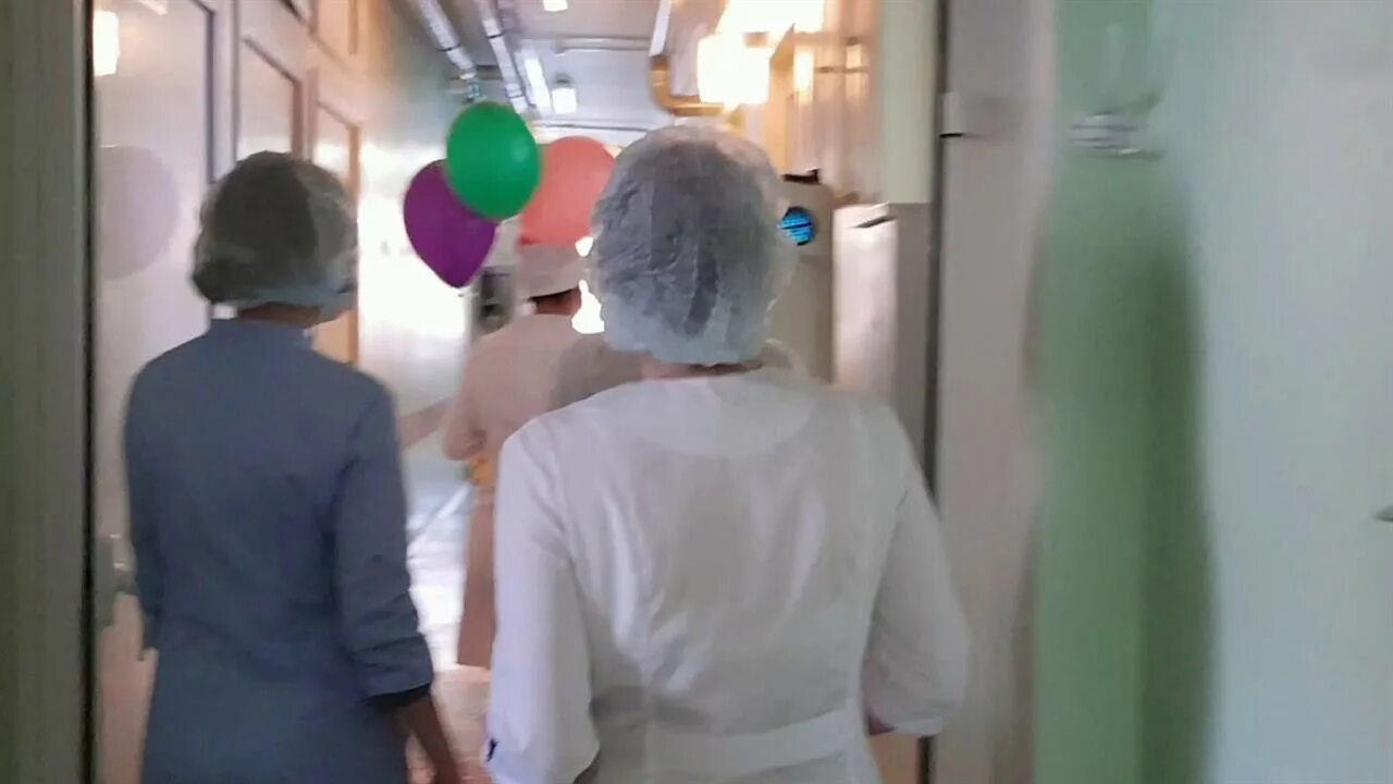 Выписали из больницы что дальше. Коронавирус выписали из больницы.