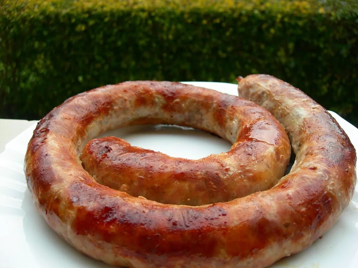 Как сделать вкусную домашнюю колбасу