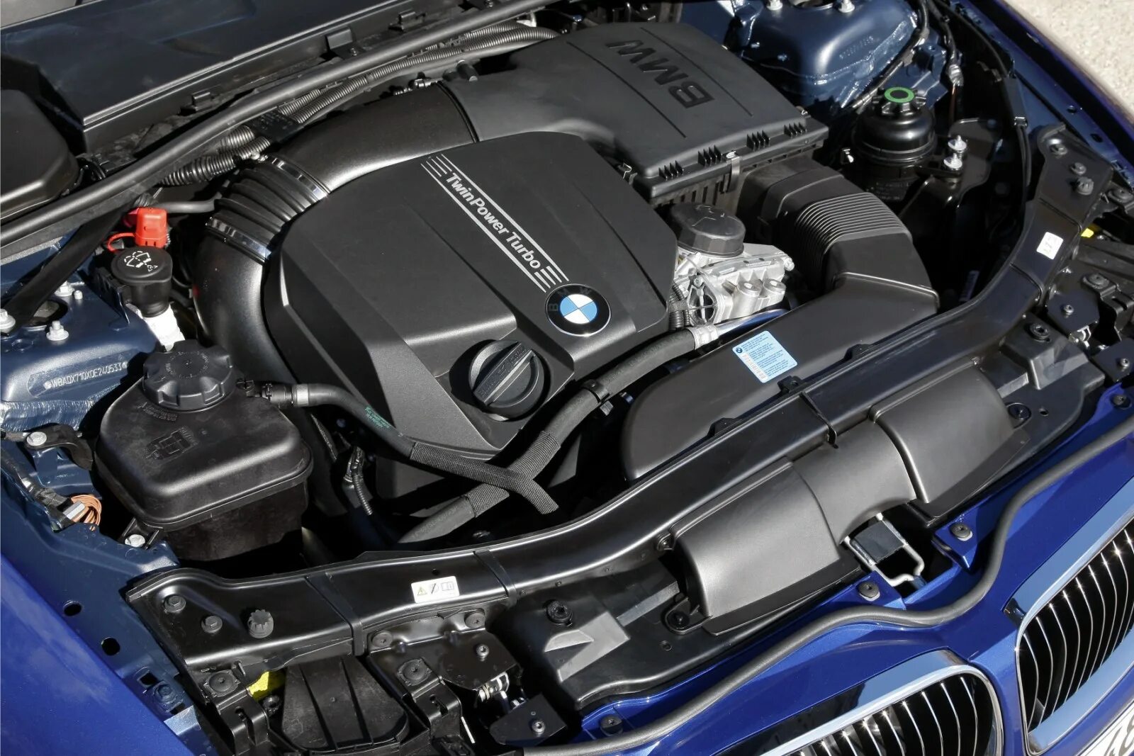 Новые двигатели бмв. BMW n55 engine. BMW b58 engine. B58 мотор БМВ. Мотор BMW x4.