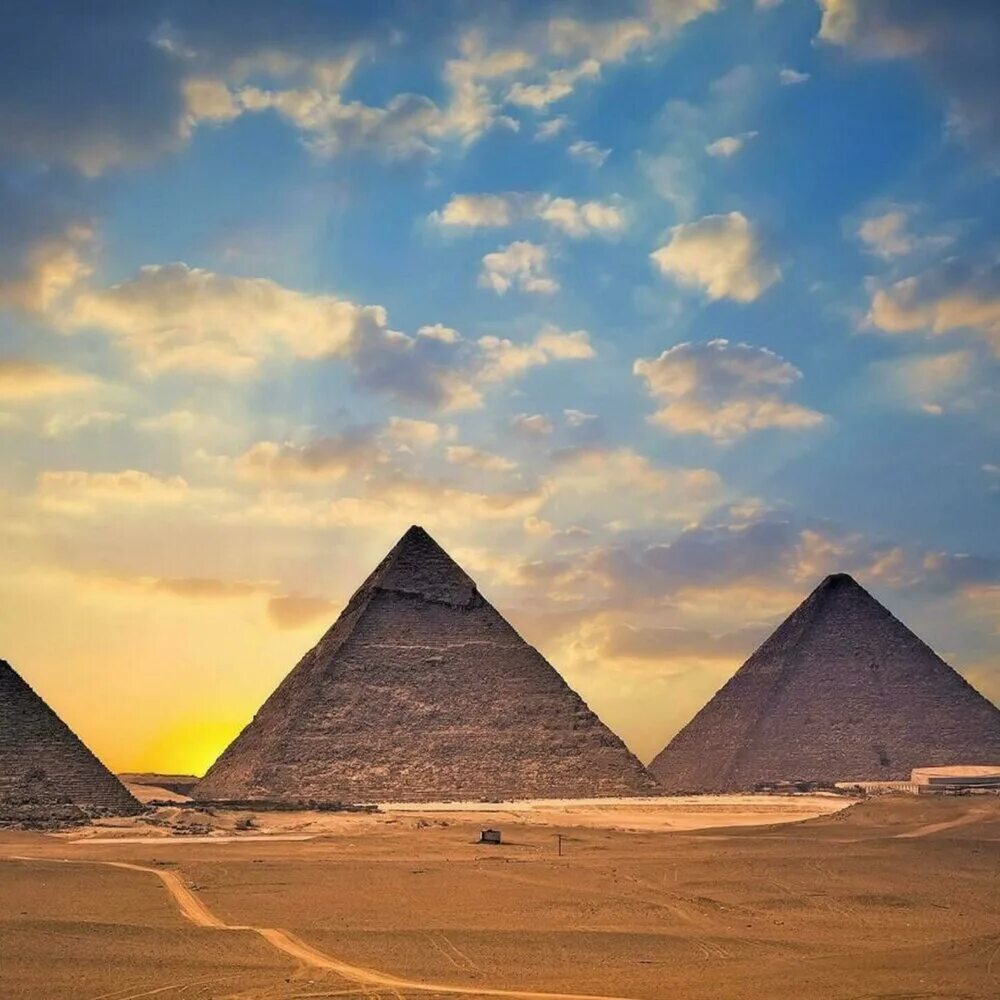 Каир гиза пирамиды. Каир древний египет пирамиды. Каир пирамиды. Egypt pictures. Пирамида хеопса каир.